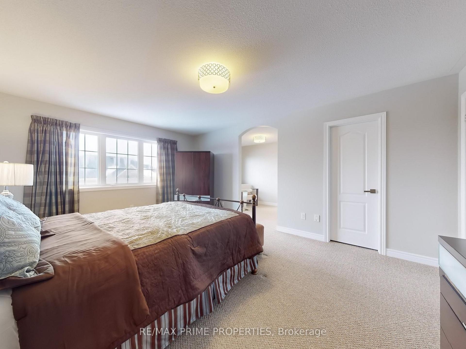Photo 21 of 33 Arbour Drive, Markham, Greensborough — HOMEH