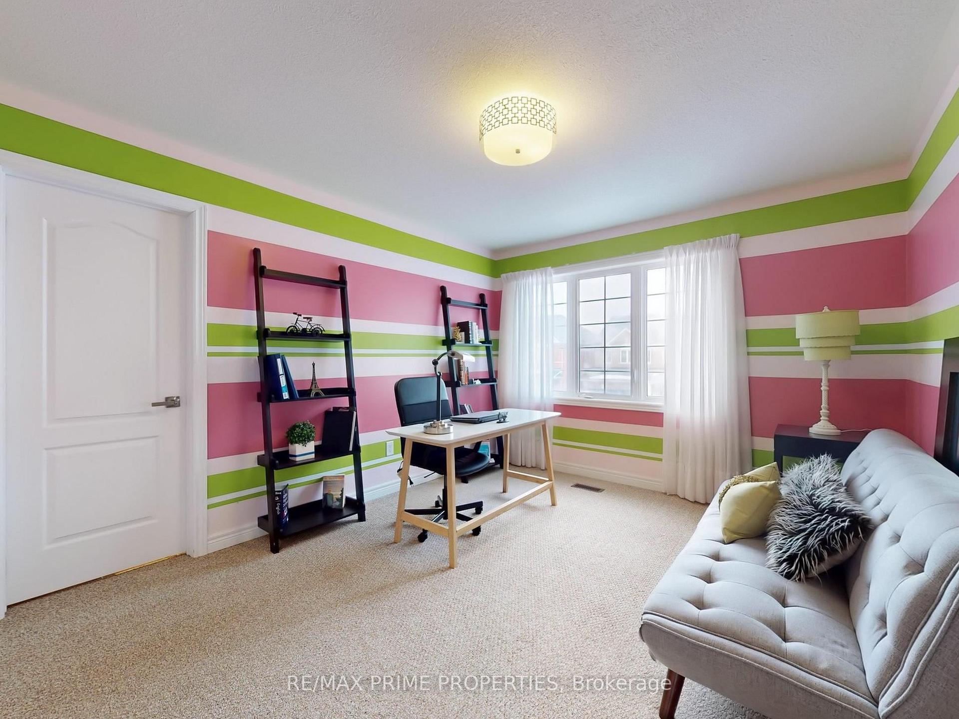 Photo 31 of 33 Arbour Drive, Markham, Greensborough — HOMEH