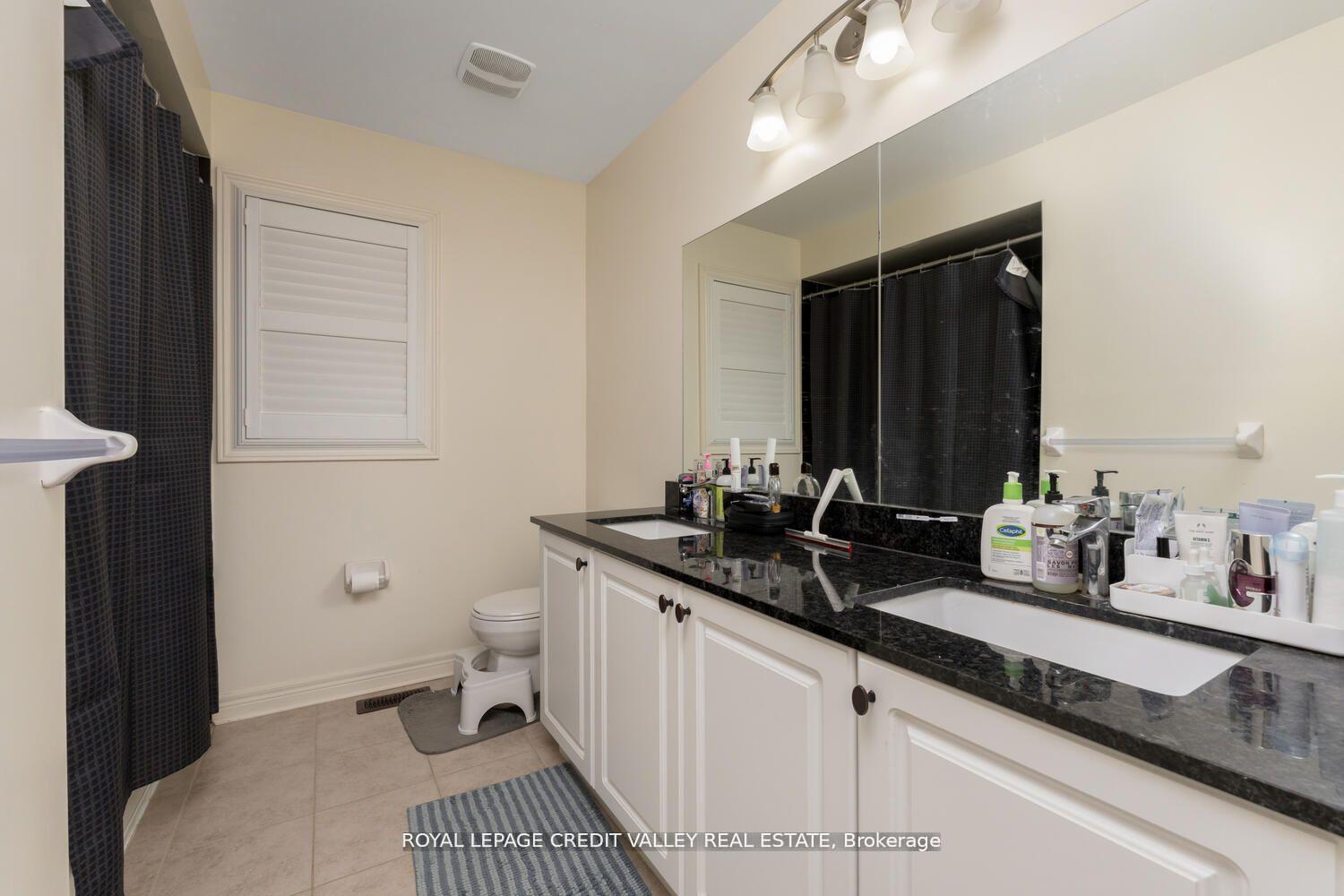 Photo 15 of 480 Downes Jackson Heights, Milton, Harrison — HOMEH