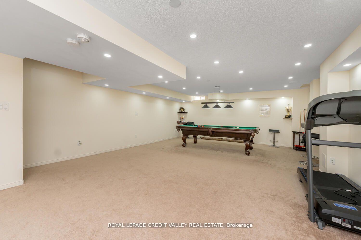 Photo 29 of 480 Downes Jackson Heights, Milton, Harrison — HOMEH