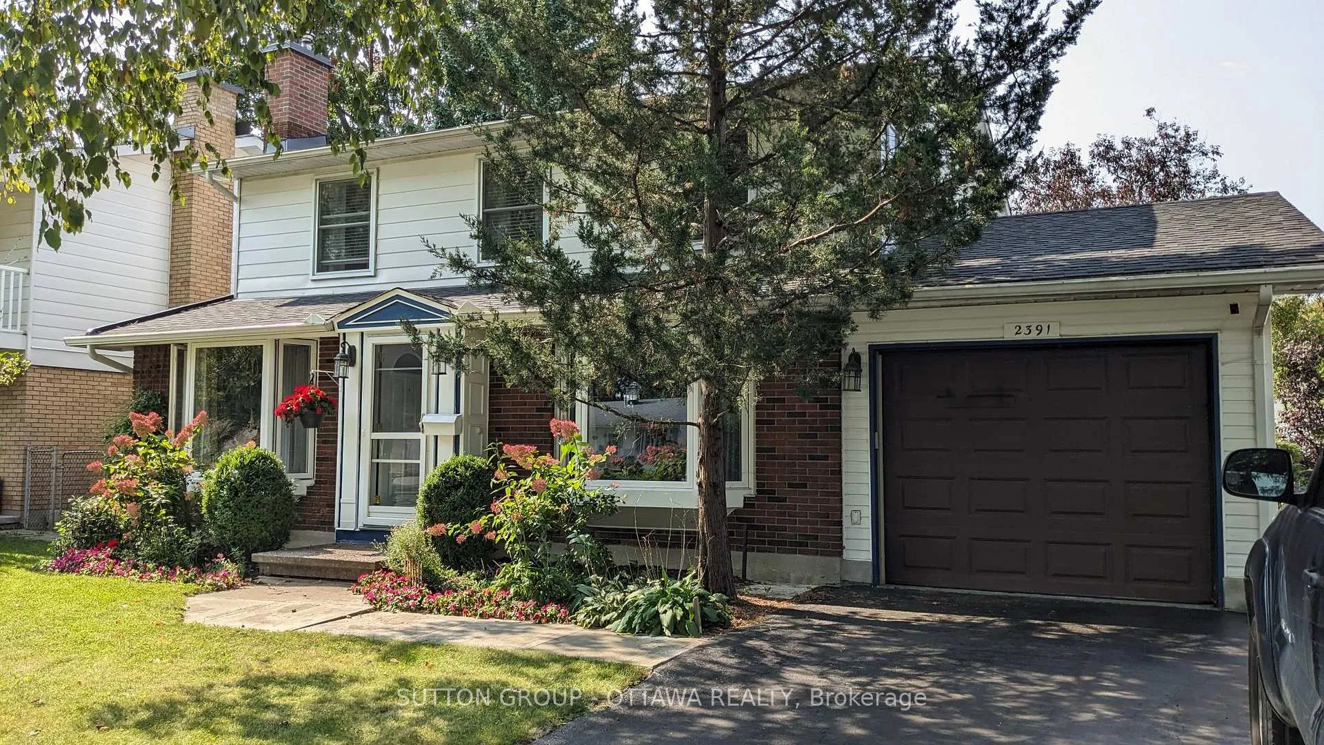 Photo 1 of 2391 Ogilvie Road, Ottawa, Beacon Hill North — HOMEH