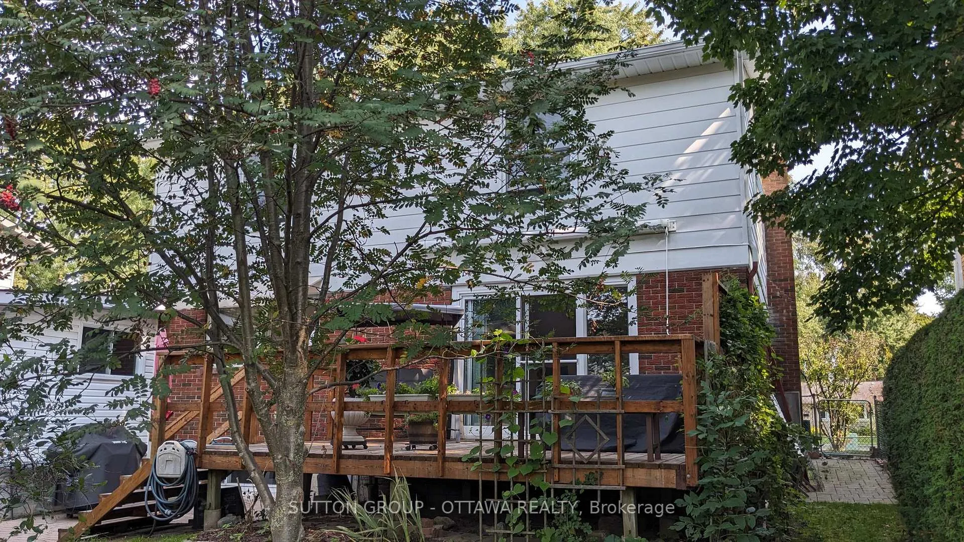 Photo 44 of 2391 Ogilvie Road, Ottawa, Beacon Hill North — HOMEH