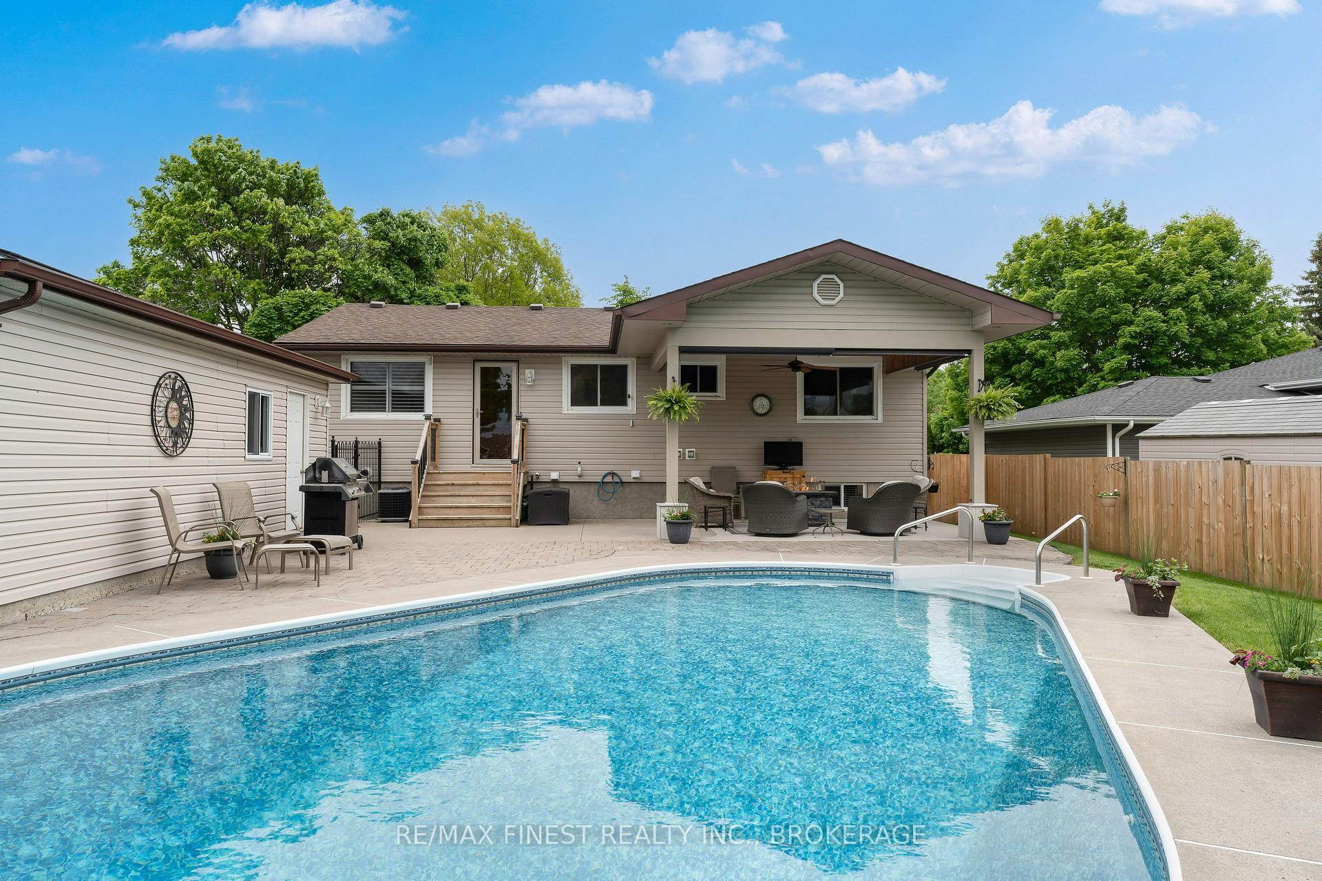 Photo 79 of 852 Allum Avenue, Kingston, South of Taylor-Kidd Blvd — HOMEH