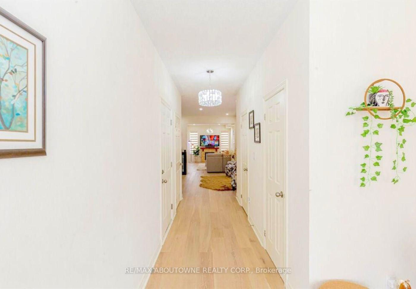 Photo 3 of 513 Bessborough Drive, Milton, Harrison — HOMEH