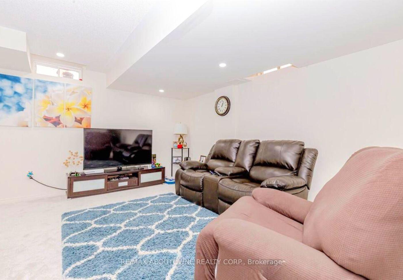 Photo 25 of 513 Bessborough Drive, Milton, Harrison — HOMEH