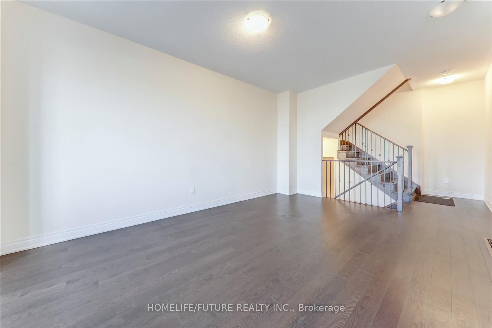Photo 6 of 289 Kirkham Drive, Markham, Cedarwood — HOMEH