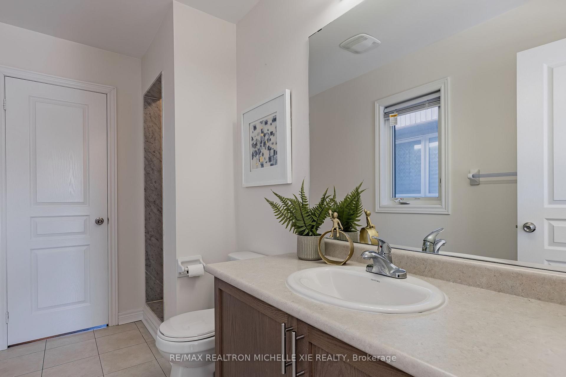Photo 25 of 10 Rossmore Drive, Markham, Cornell — HOMEH