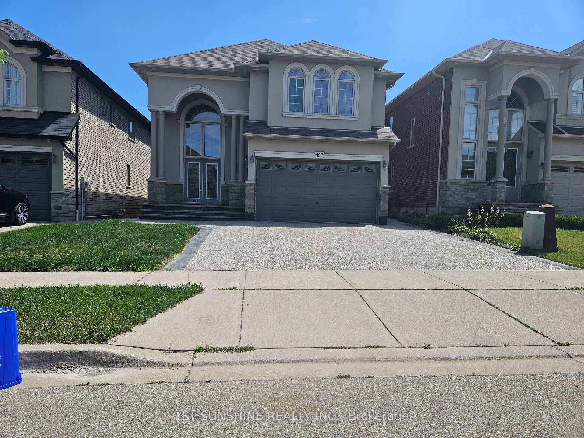 Photo 1 of 167 Chambers Drive, Hamilton, Ancaster — HOMEH