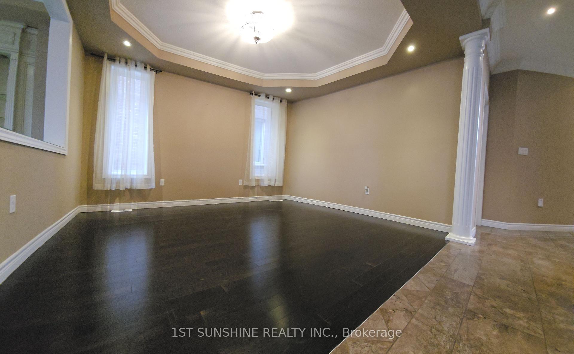 Photo 5 of 167 Chambers Drive, Hamilton, Ancaster — HOMEH