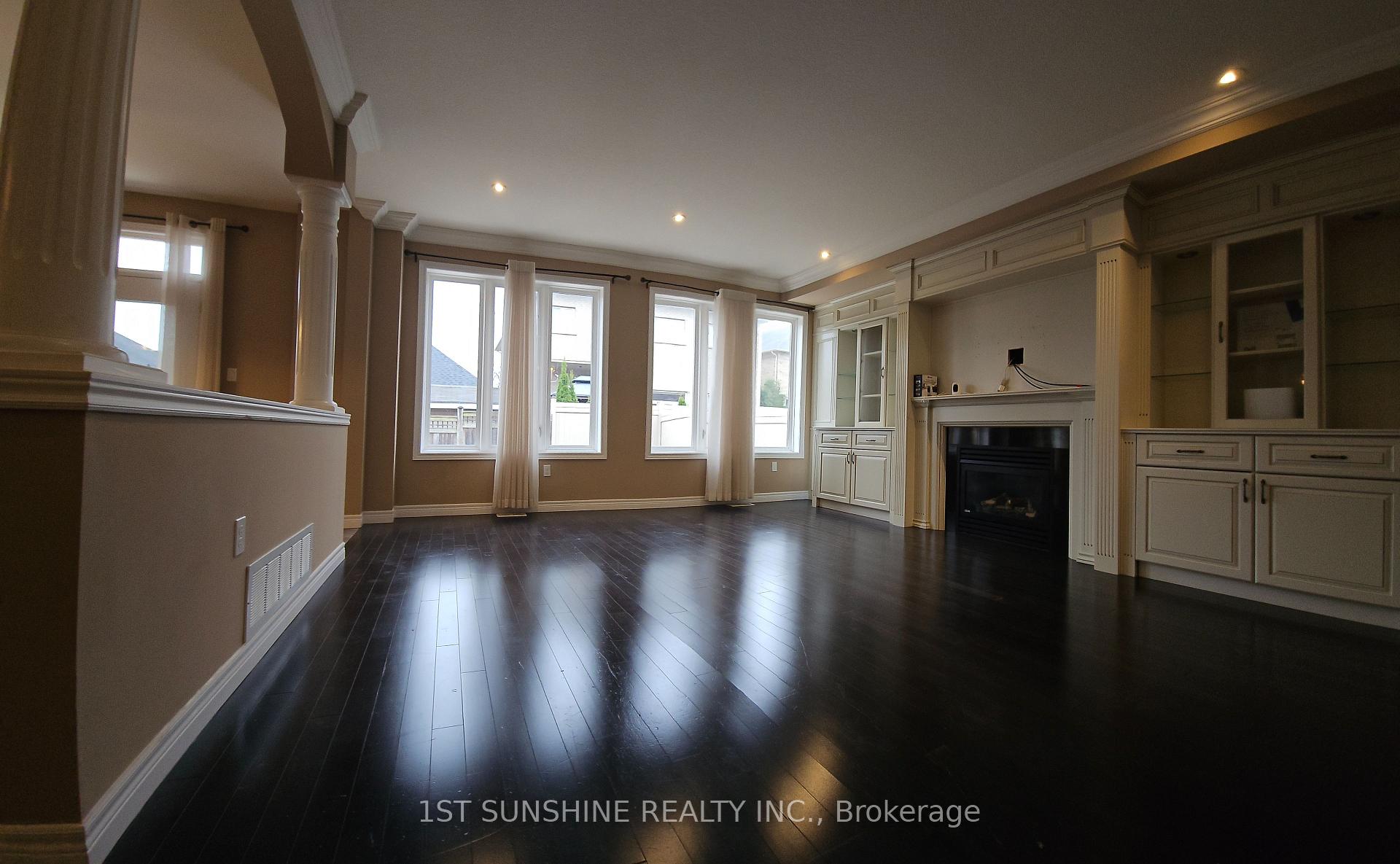 Photo 6 of 167 Chambers Drive, Hamilton, Ancaster — HOMEH