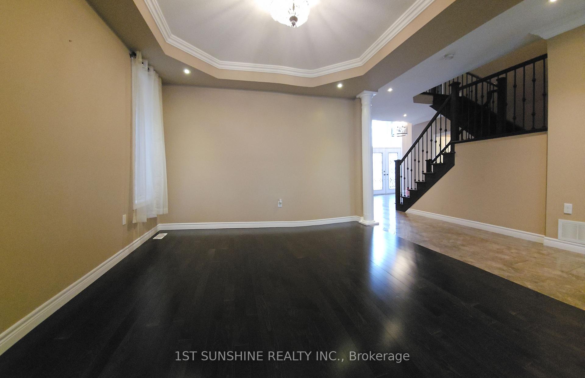 Photo 15 of 167 Chambers Drive, Hamilton, Ancaster — HOMEH