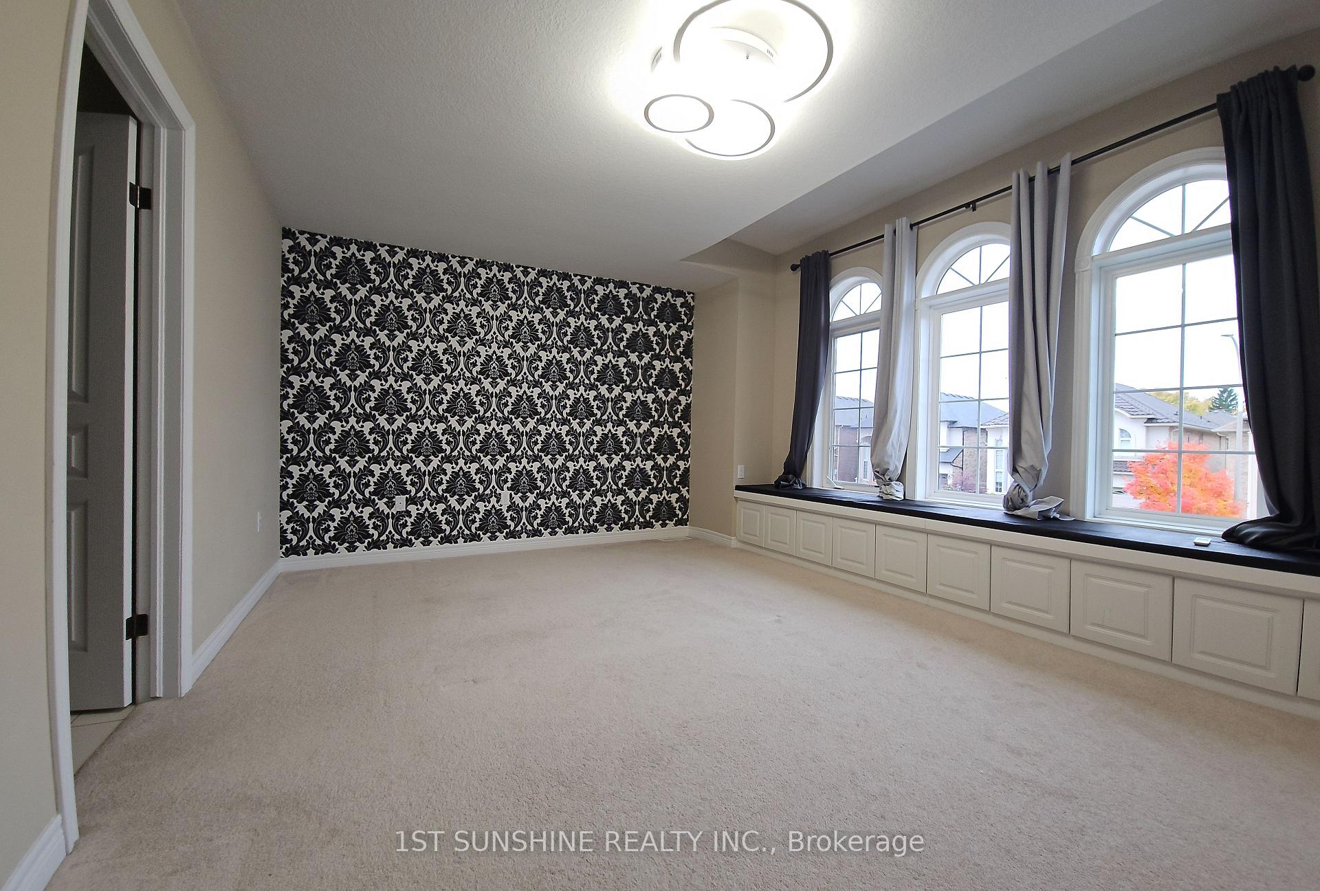 Photo 19 of 167 Chambers Drive, Hamilton, Ancaster — HOMEH