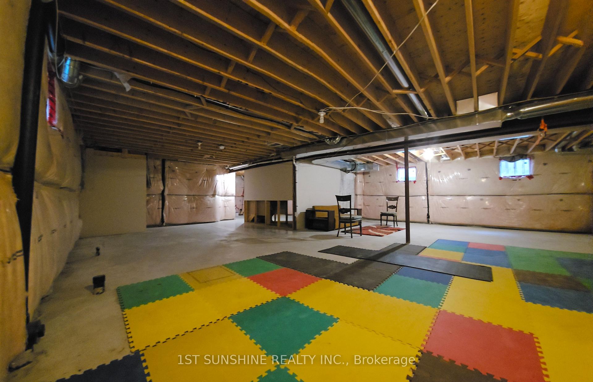 Photo 33 of 167 Chambers Drive, Hamilton, Ancaster — HOMEH