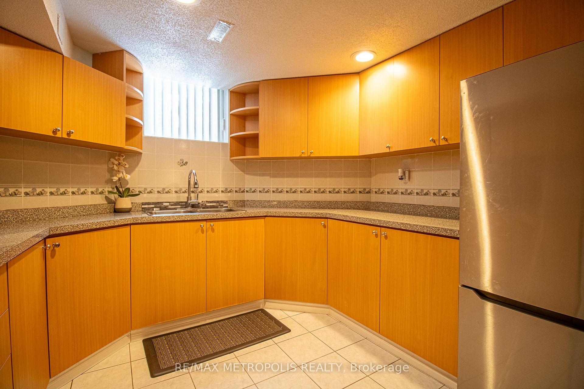 Photo 15 of Unit BSMT, 15 Havagal Crescent, Markham, Markville — HOMEH