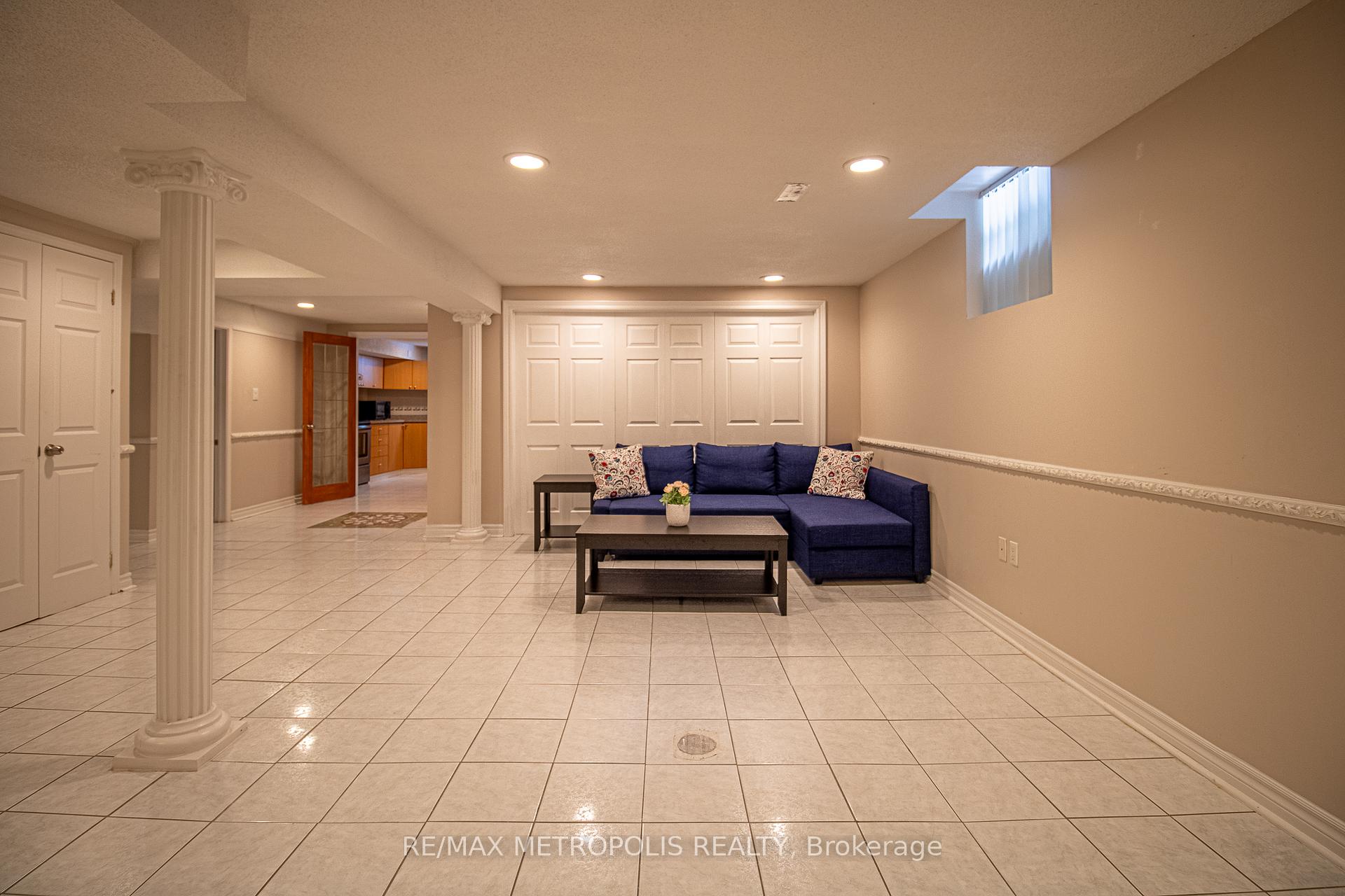 Photo 24 of Unit BSMT, 15 Havagal Crescent, Markham, Markville — HOMEH