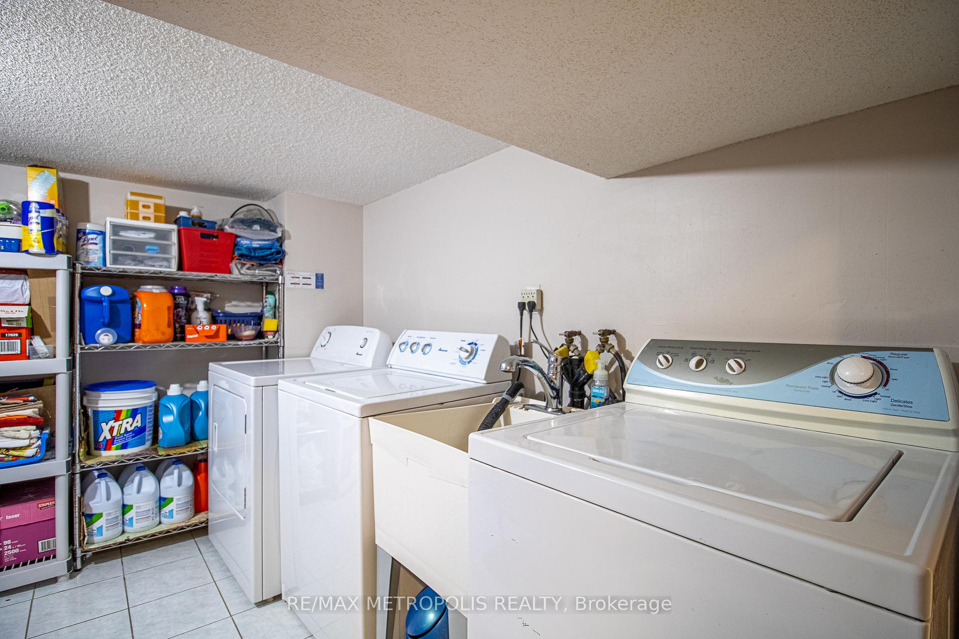 Photo 30 of Unit BSMT, 15 Havagal Crescent, Markham, Markville — HOMEH