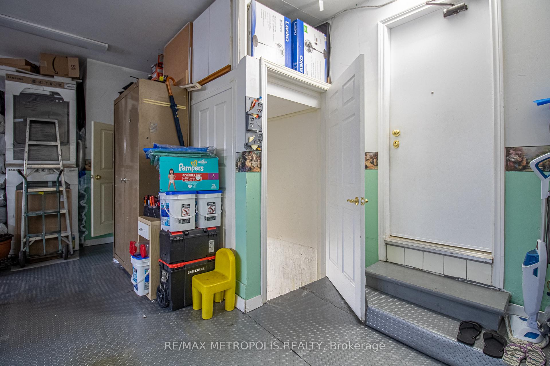 Photo 33 of Unit BSMT, 15 Havagal Crescent, Markham, Markville — HOMEH