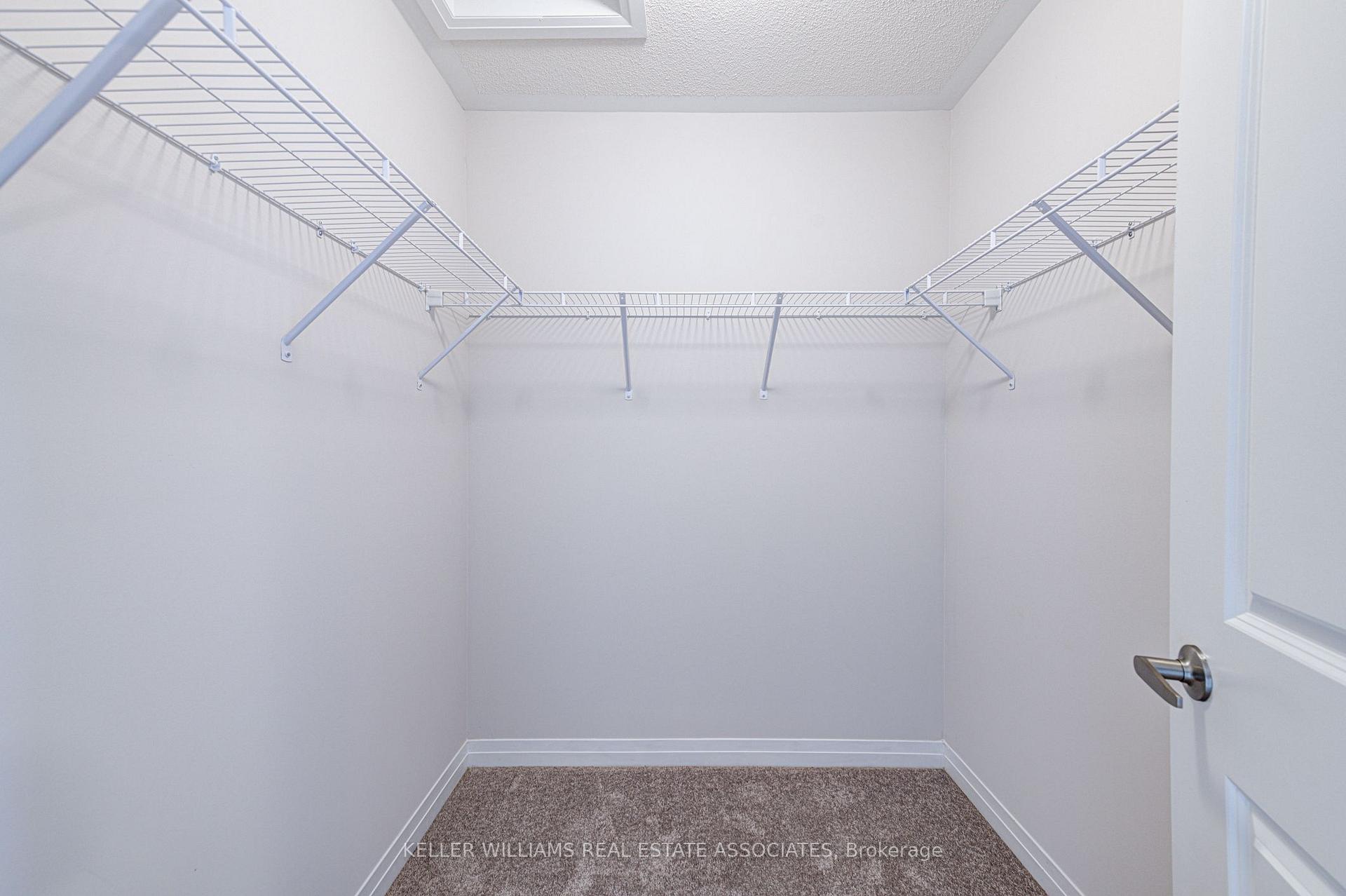 Photo 20 of 152 Freedom Crescent, Hamilton, Mount Hope — HOMEH