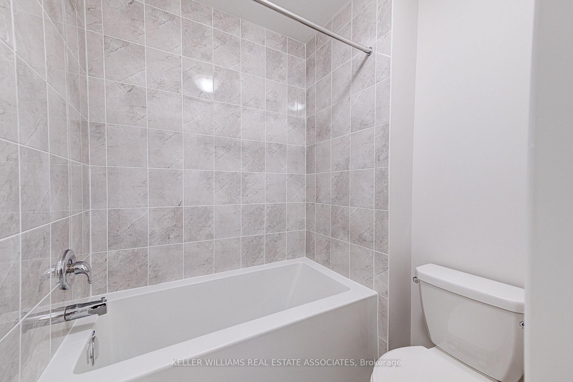 Photo 24 of 152 Freedom Crescent, Hamilton, Mount Hope — HOMEH