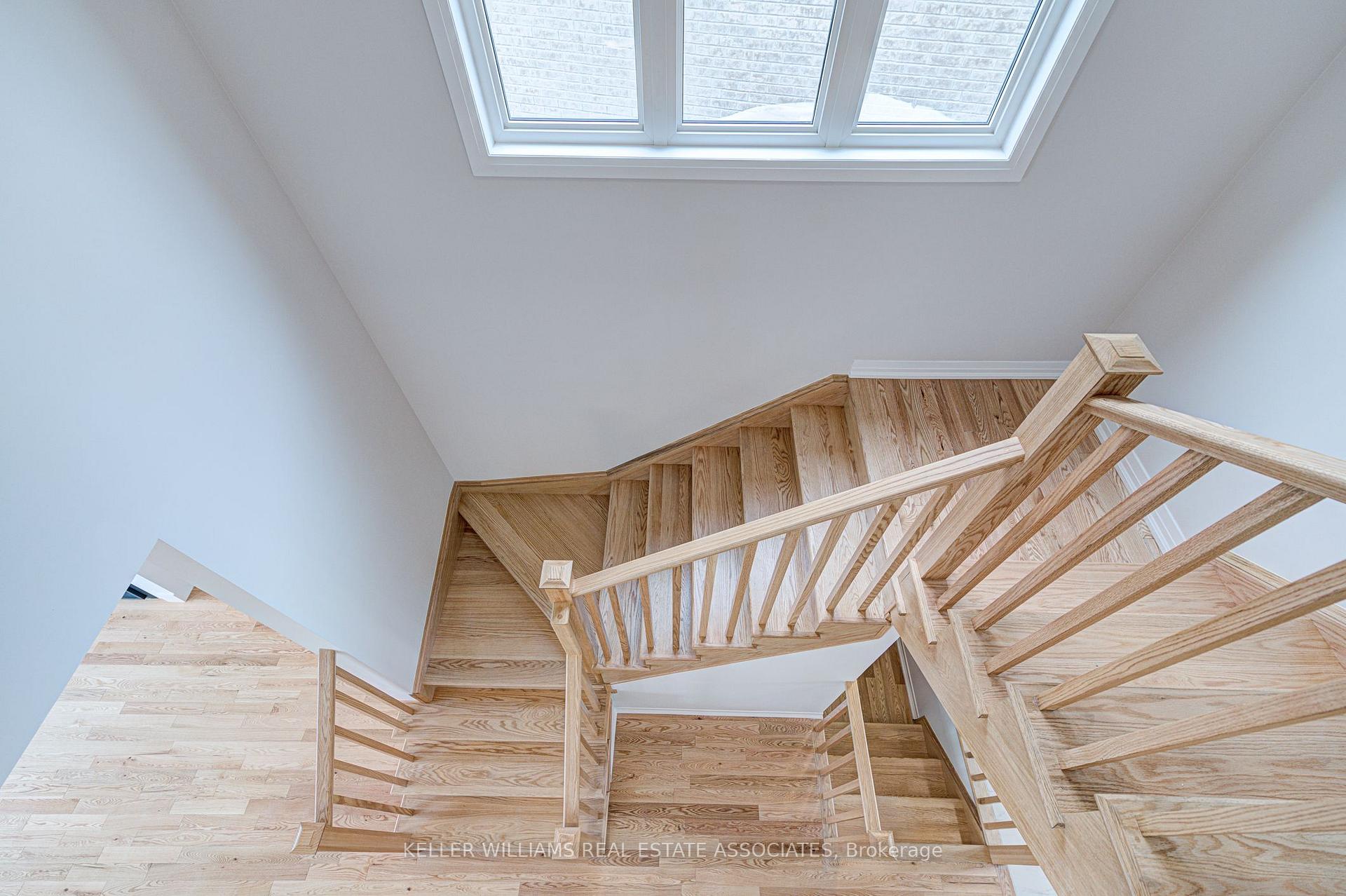 Photo 29 of 152 Freedom Crescent, Hamilton, Mount Hope — HOMEH