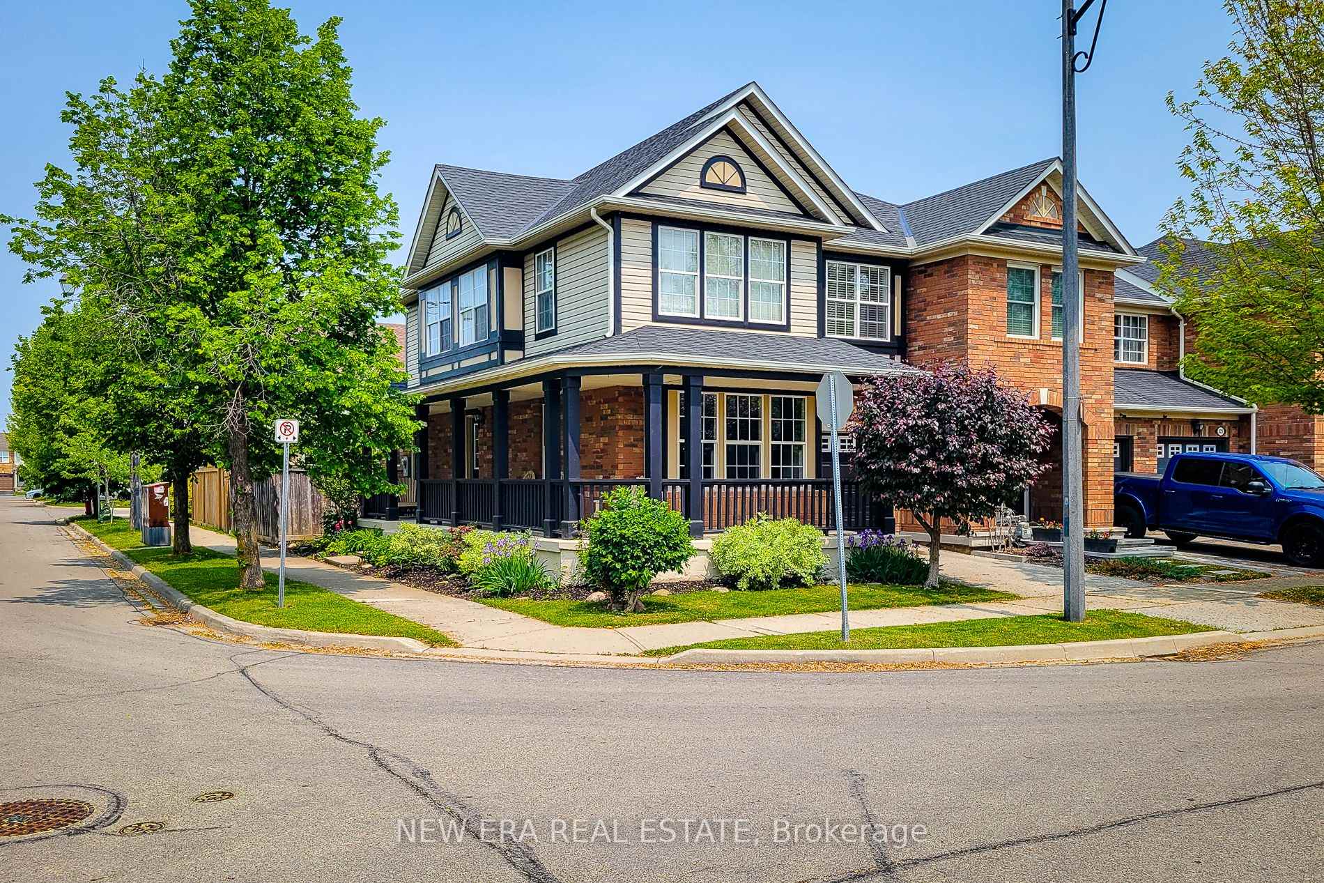 Front of 619 Porter Way