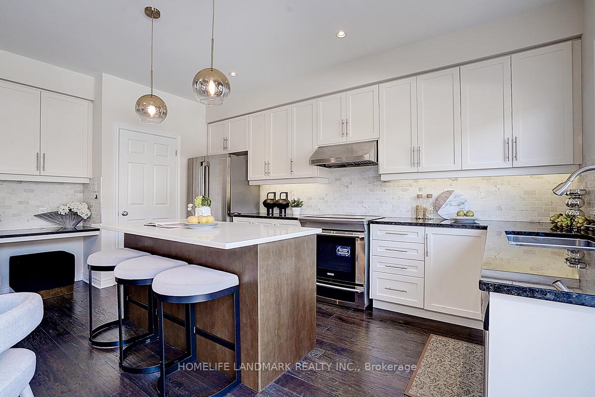 Photo 18 of 20 Corduroy Road, Markham, Victoria Manor-Jennings Gate — HOMEH