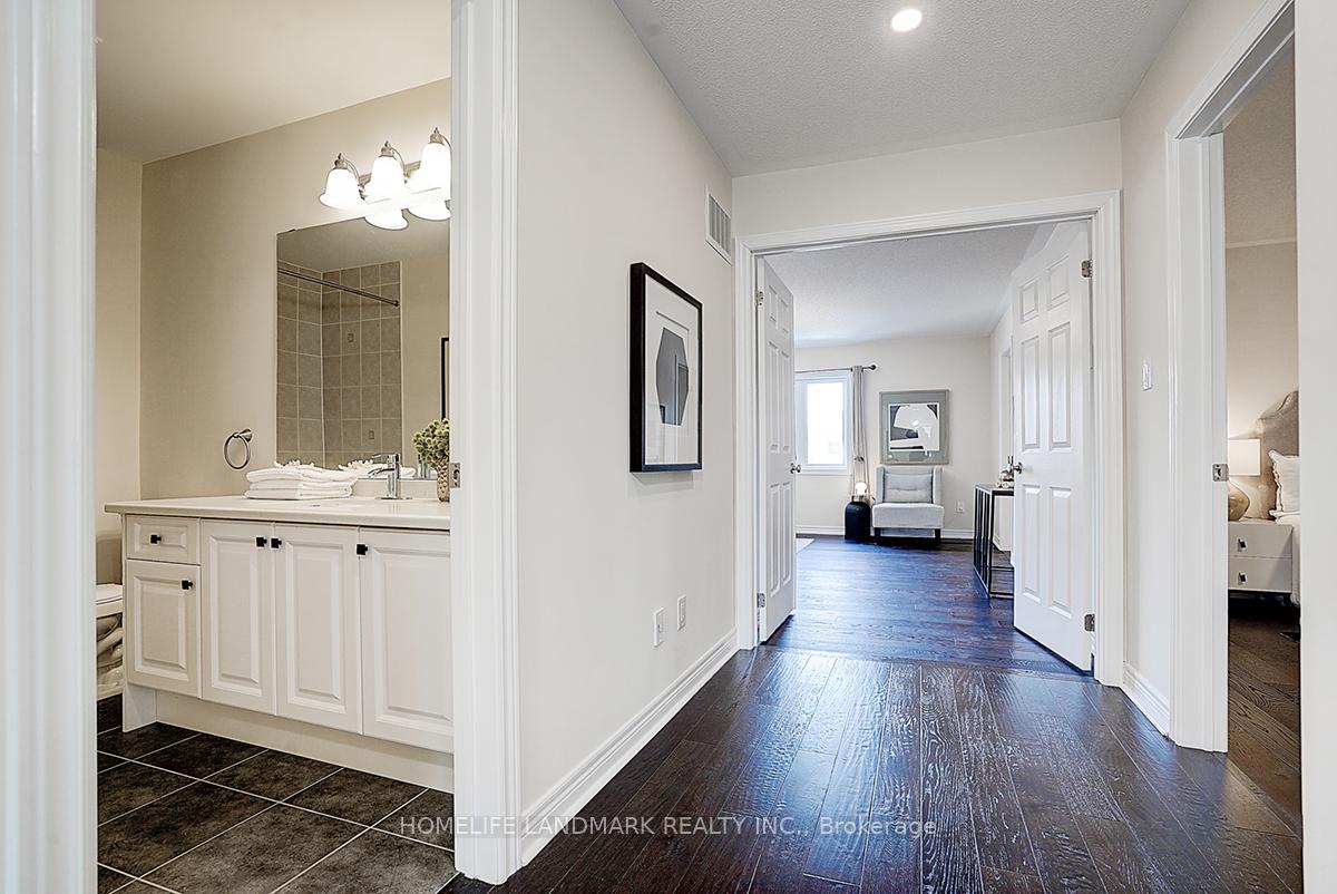 Photo 32 of 20 Corduroy Road, Markham, Victoria Manor-Jennings Gate — HOMEH