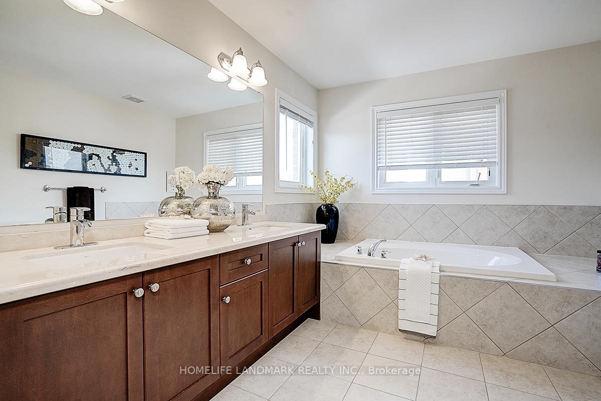 Photo 38 of 20 Corduroy Road, Markham, Victoria Manor-Jennings Gate — HOMEH