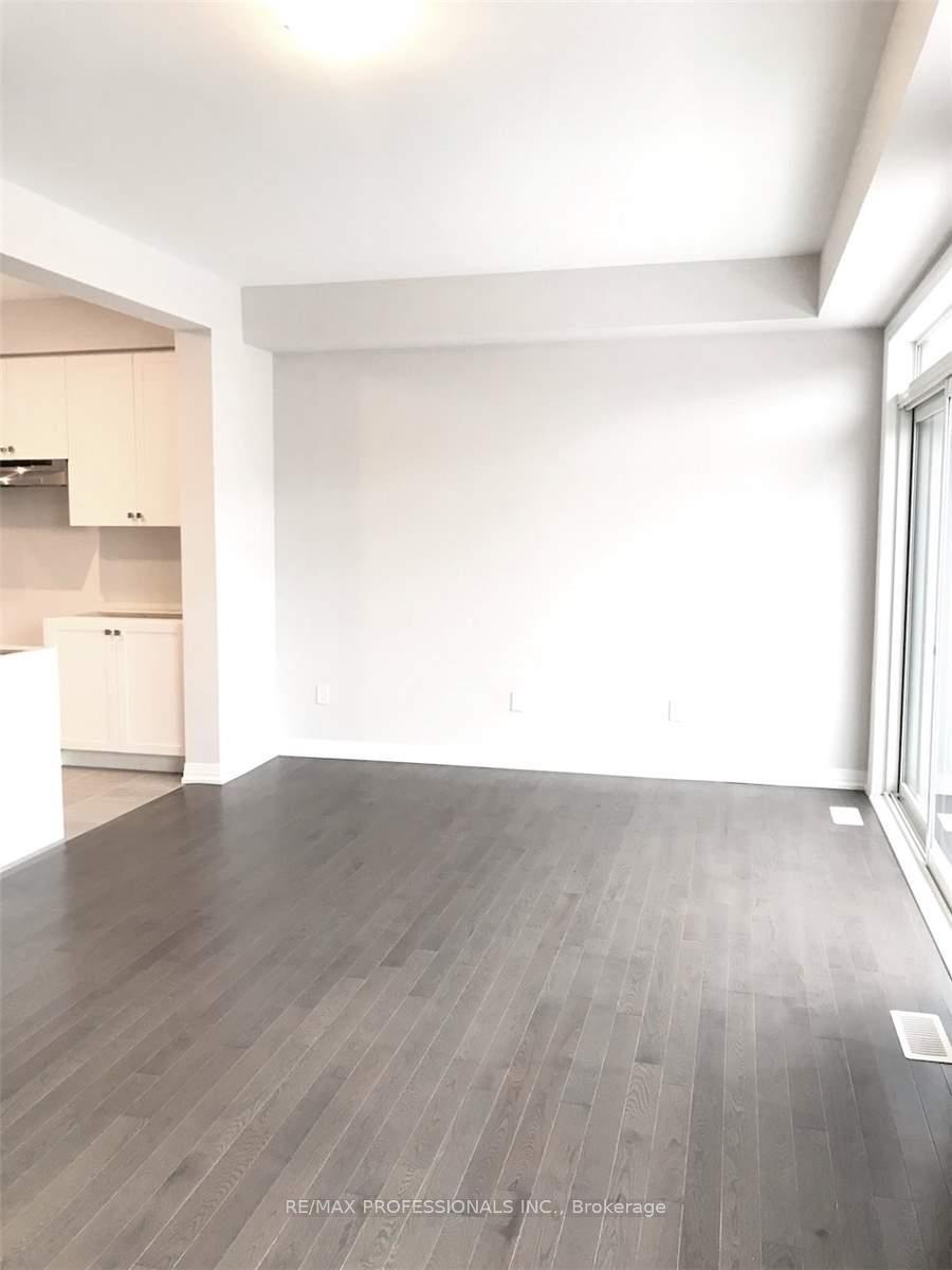Photo 8 of 252 Provident Way, Hamilton, Mount Hope — HOMEH