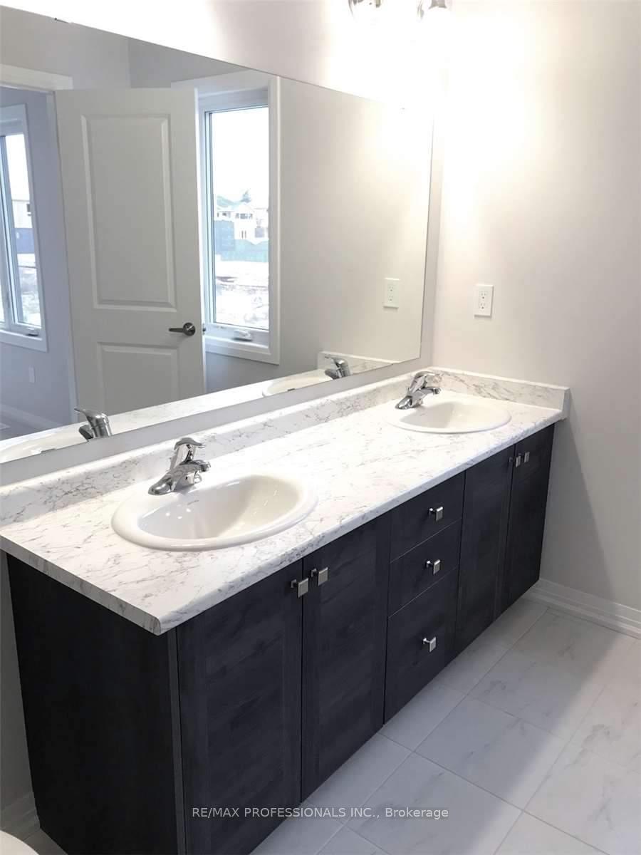 Photo 24 of 252 Provident Way, Hamilton, Mount Hope — HOMEH