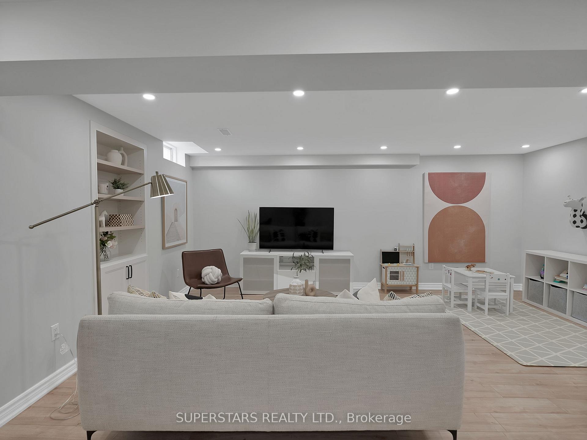 Photo 25 of 23 Bloomsbury Road, Markham, Greensborough — HOMEH