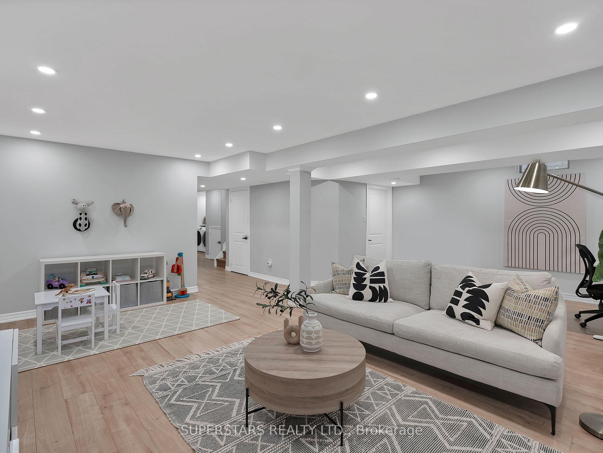 Photo 26 of 23 Bloomsbury Road, Markham, Greensborough — HOMEH