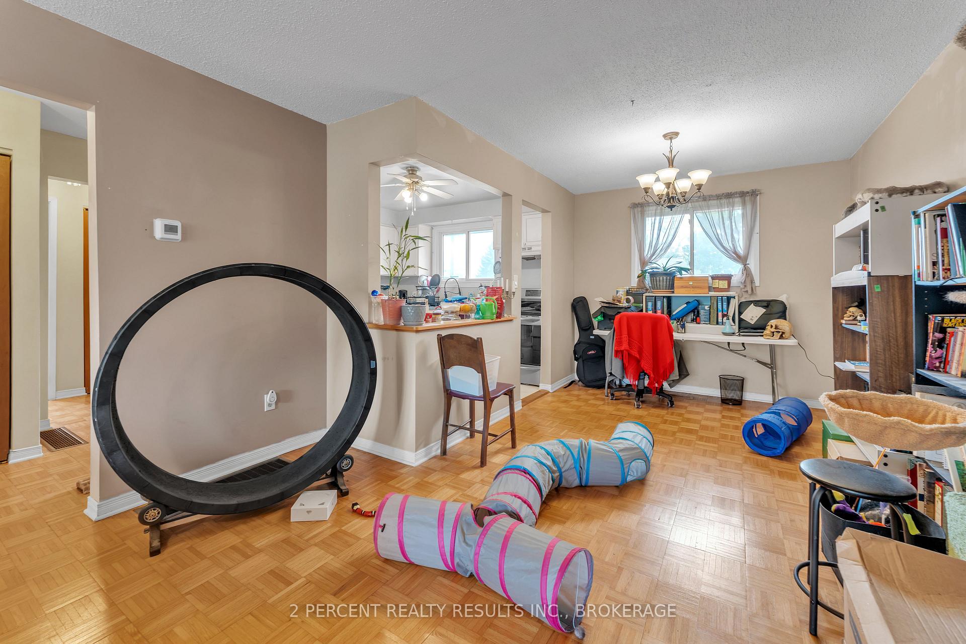 Photo 9 of 268 Sutherland Drive, Kingston, Rideau — HOMEH
