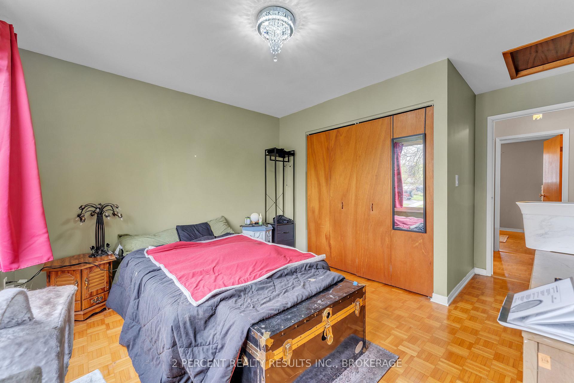Photo 15 of 268 Sutherland Drive, Kingston, Rideau — HOMEH