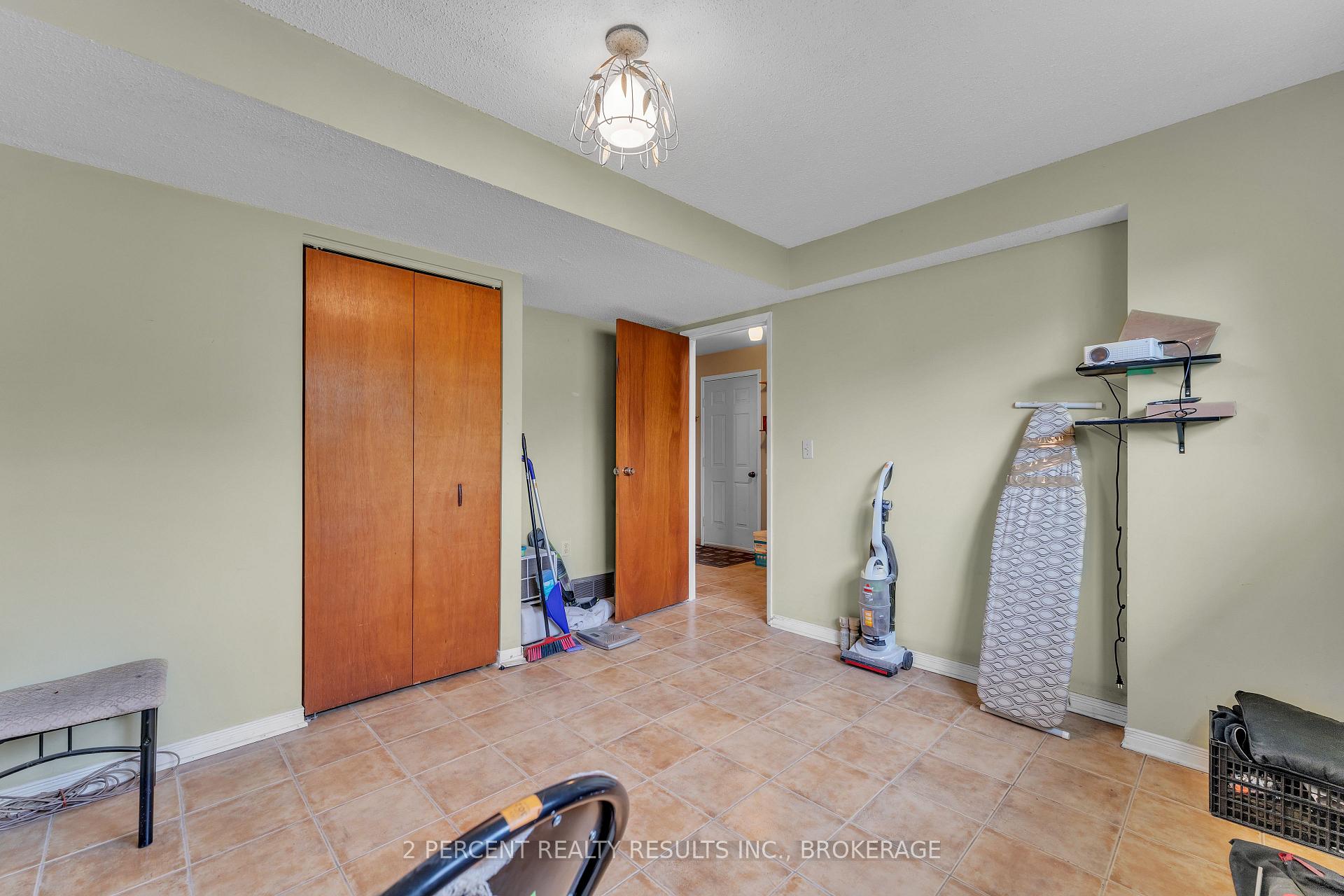 Photo 19 of 268 Sutherland Drive, Kingston, Rideau — HOMEH