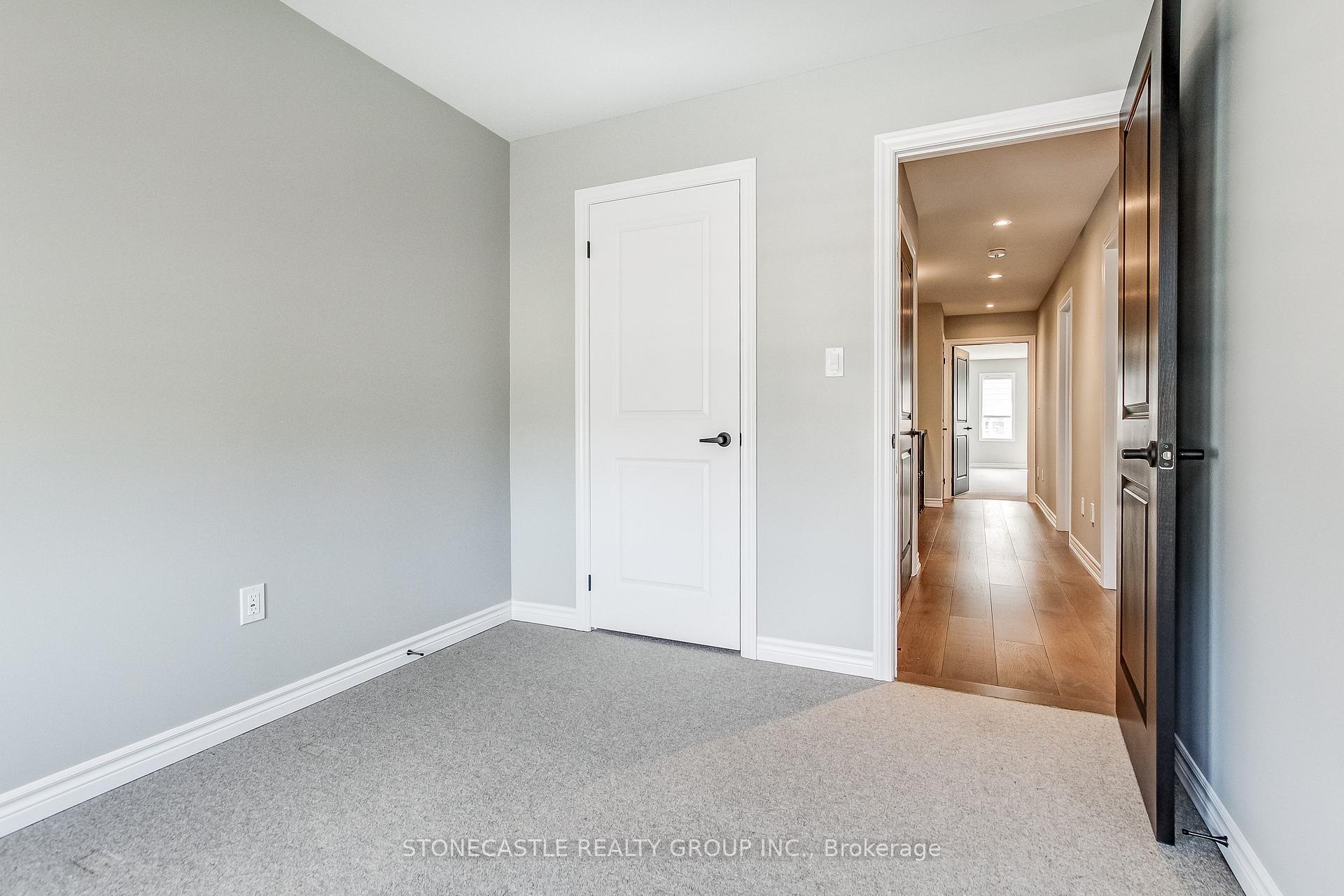 Photo 8 of 526 Beam Court, Milton, Ford — HOMEH