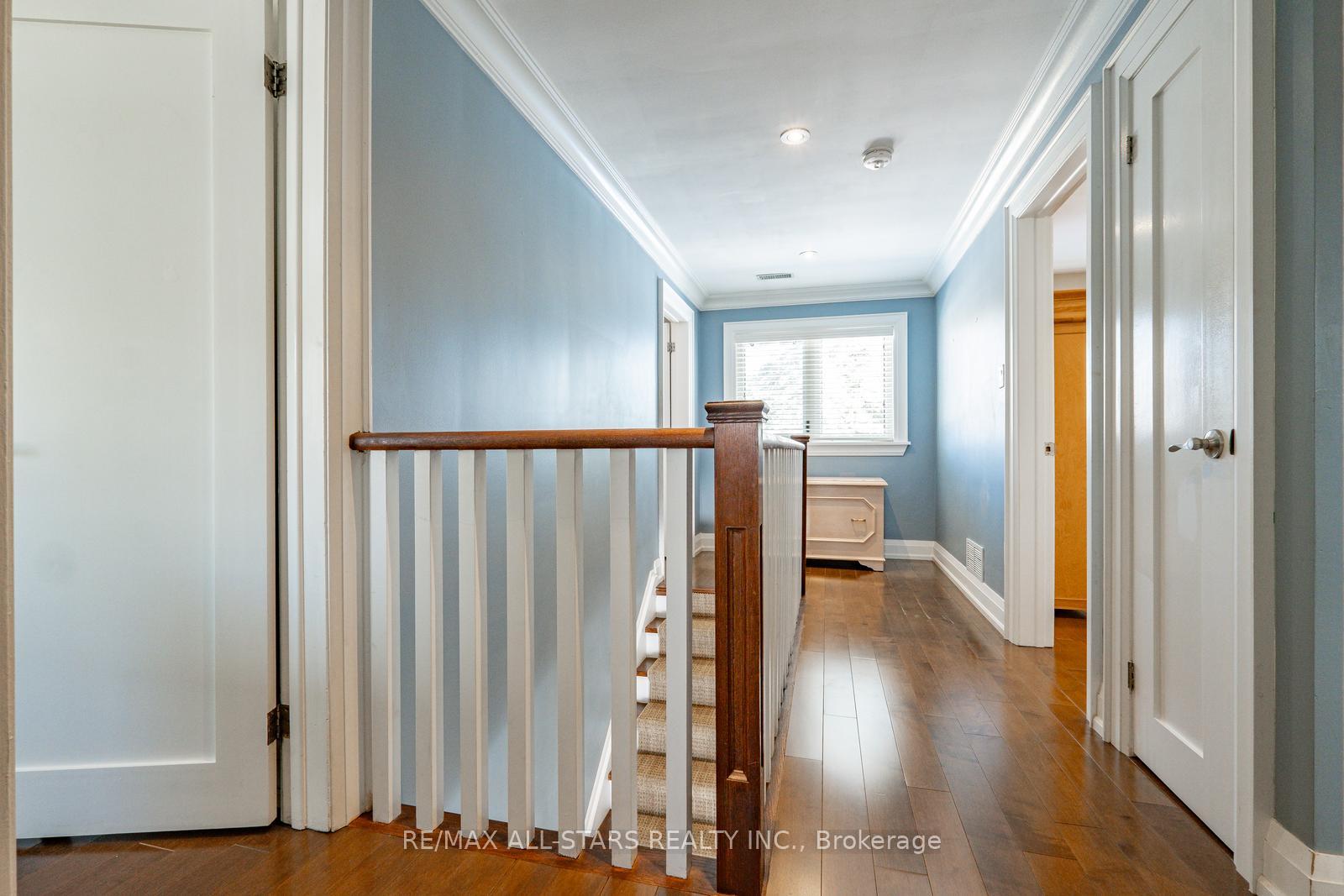 Photo 24 of 39 Lincoln Green Drive, Markham, Bullock — HOMEH