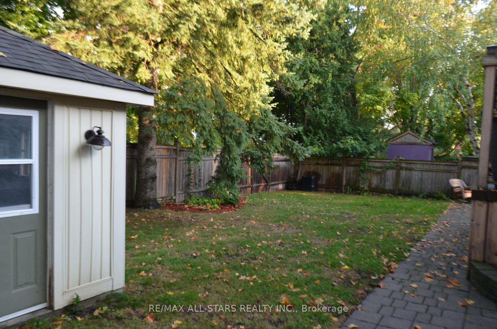 Photo 48 of 39 Lincoln Green Drive, Markham, Bullock — HOMEH