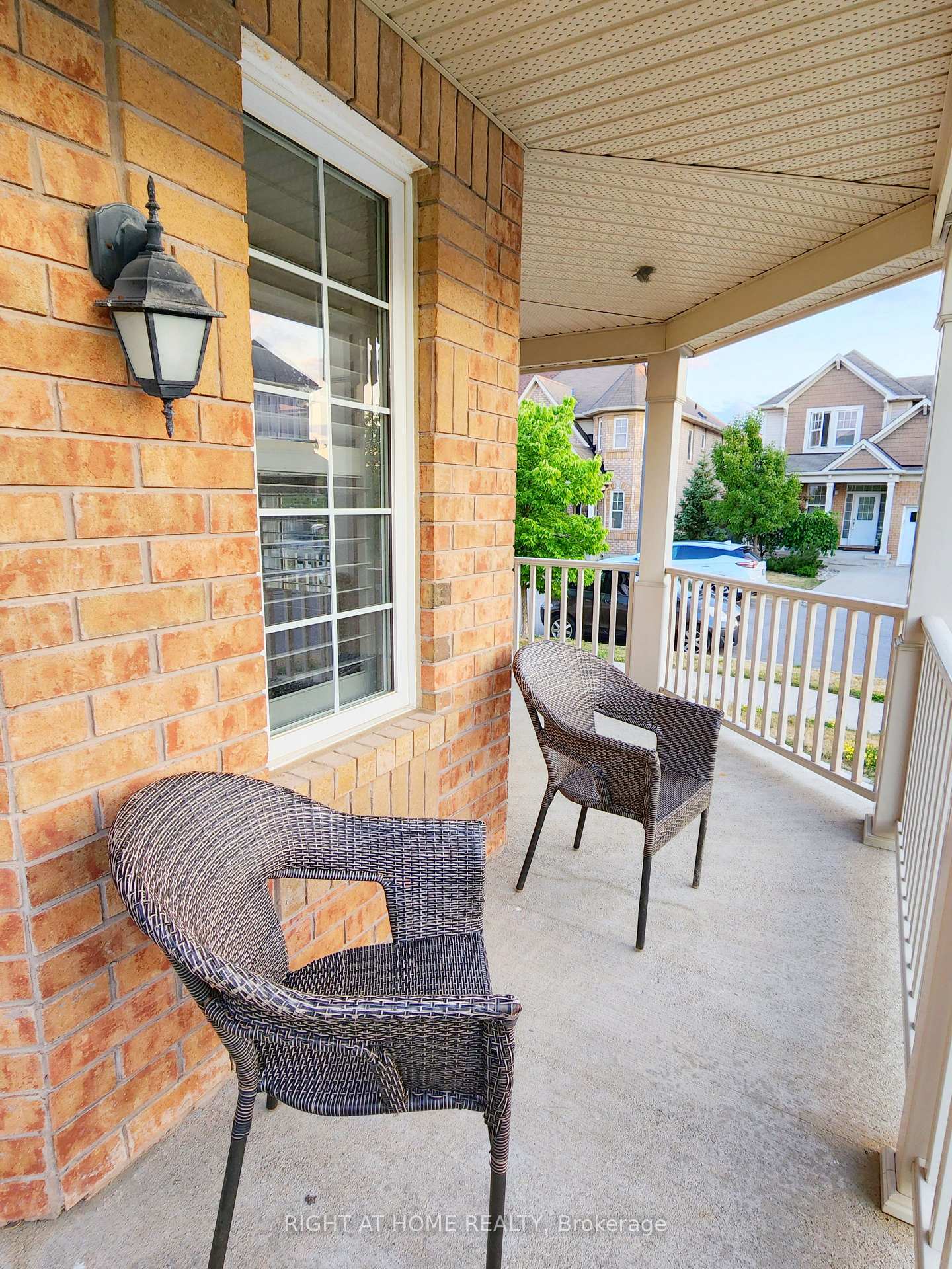 Photo 23 of 926 McTrach Crescent, Milton, Harrison — HOMEH