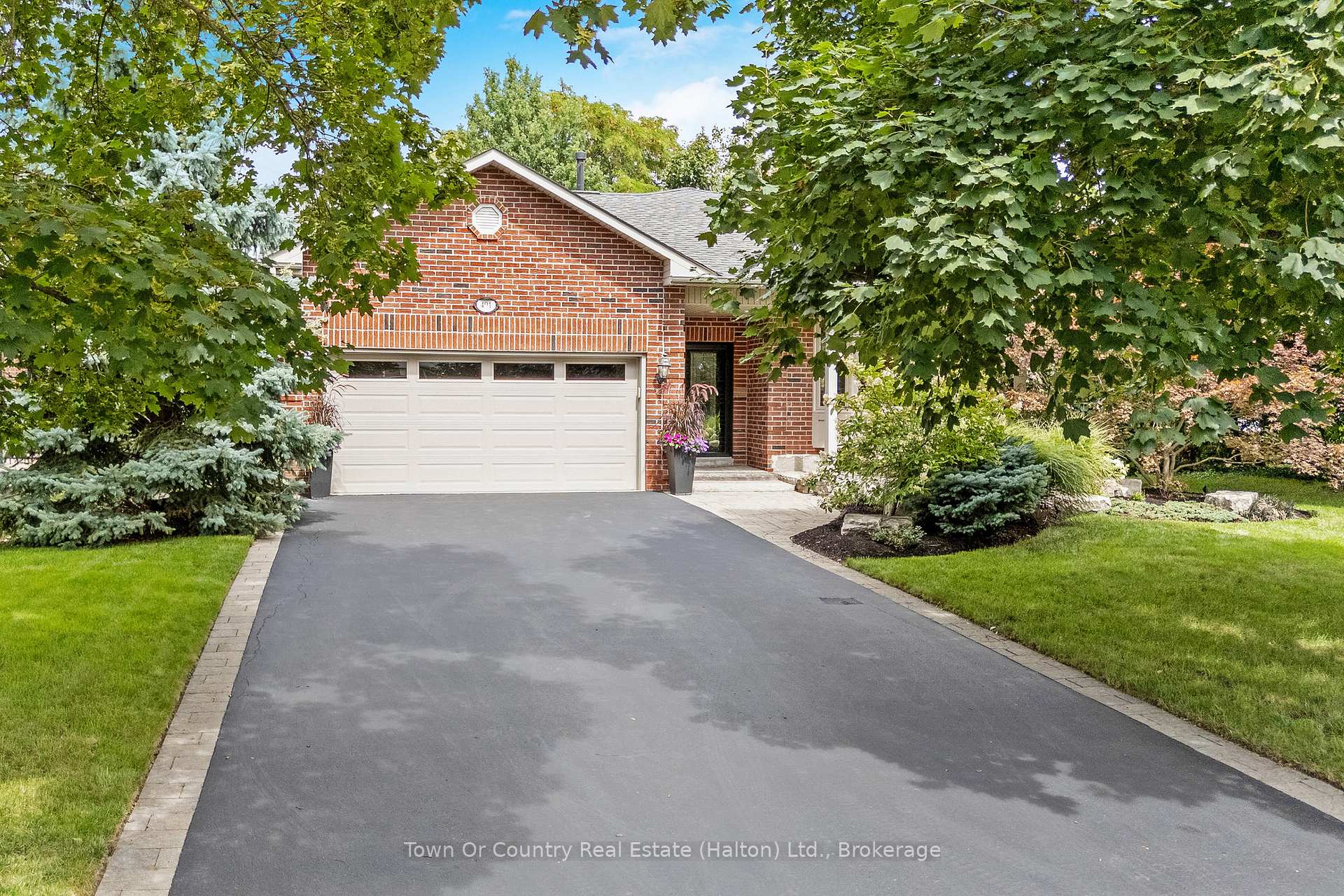 Photo 3 of 491 White Drive, Milton, Timberlea — HOMEH
