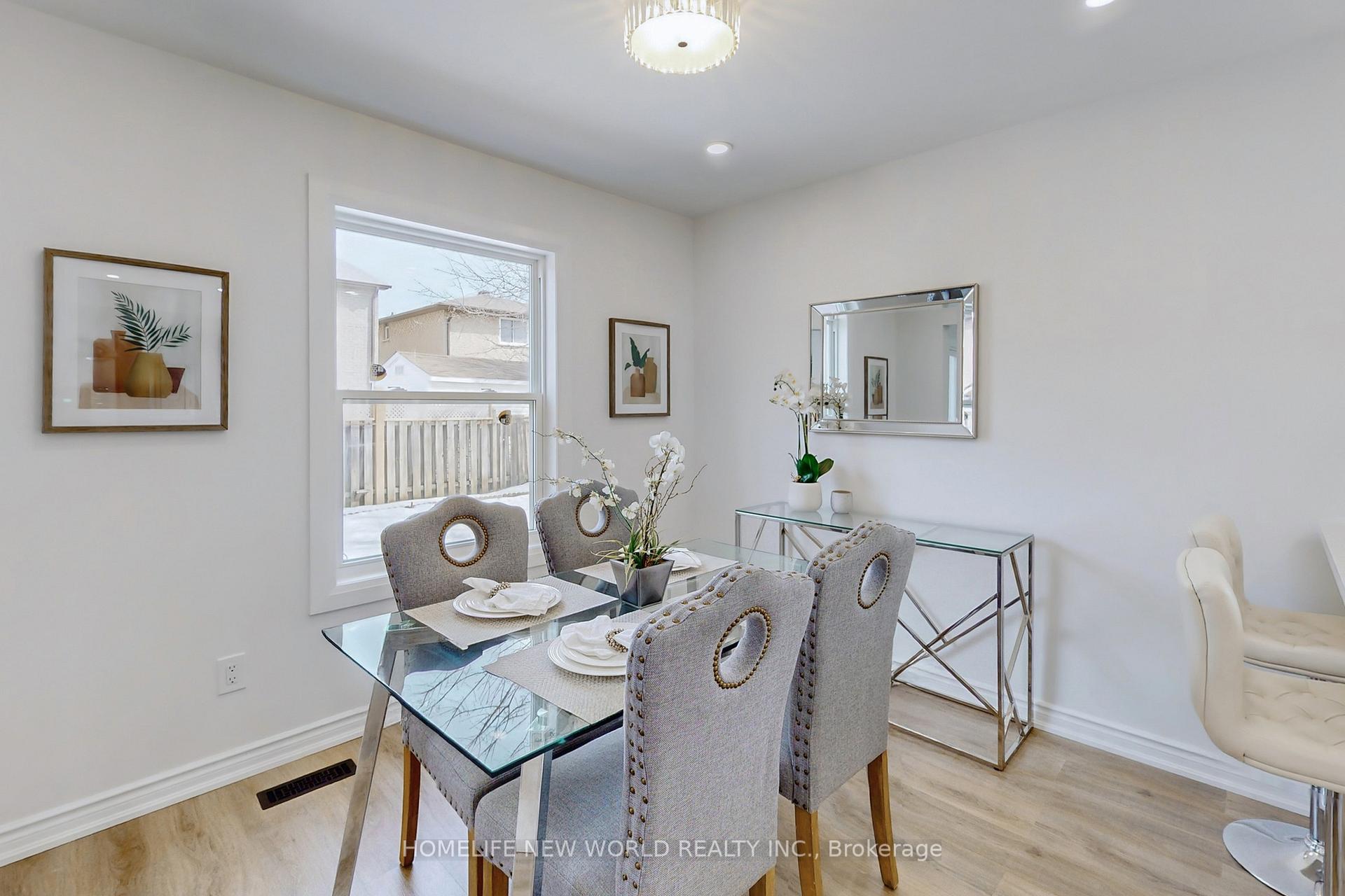 Photo 10 of 154 Appleby Crescent, Markham, Milliken Mills West — HOMEH