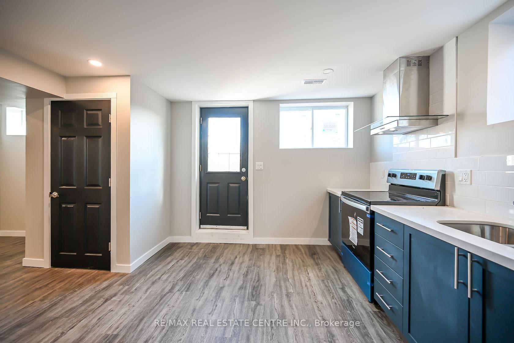Photo 7 of Unit B, 75 Kimberly Drive, Hamilton, Rosedale — HOMEH