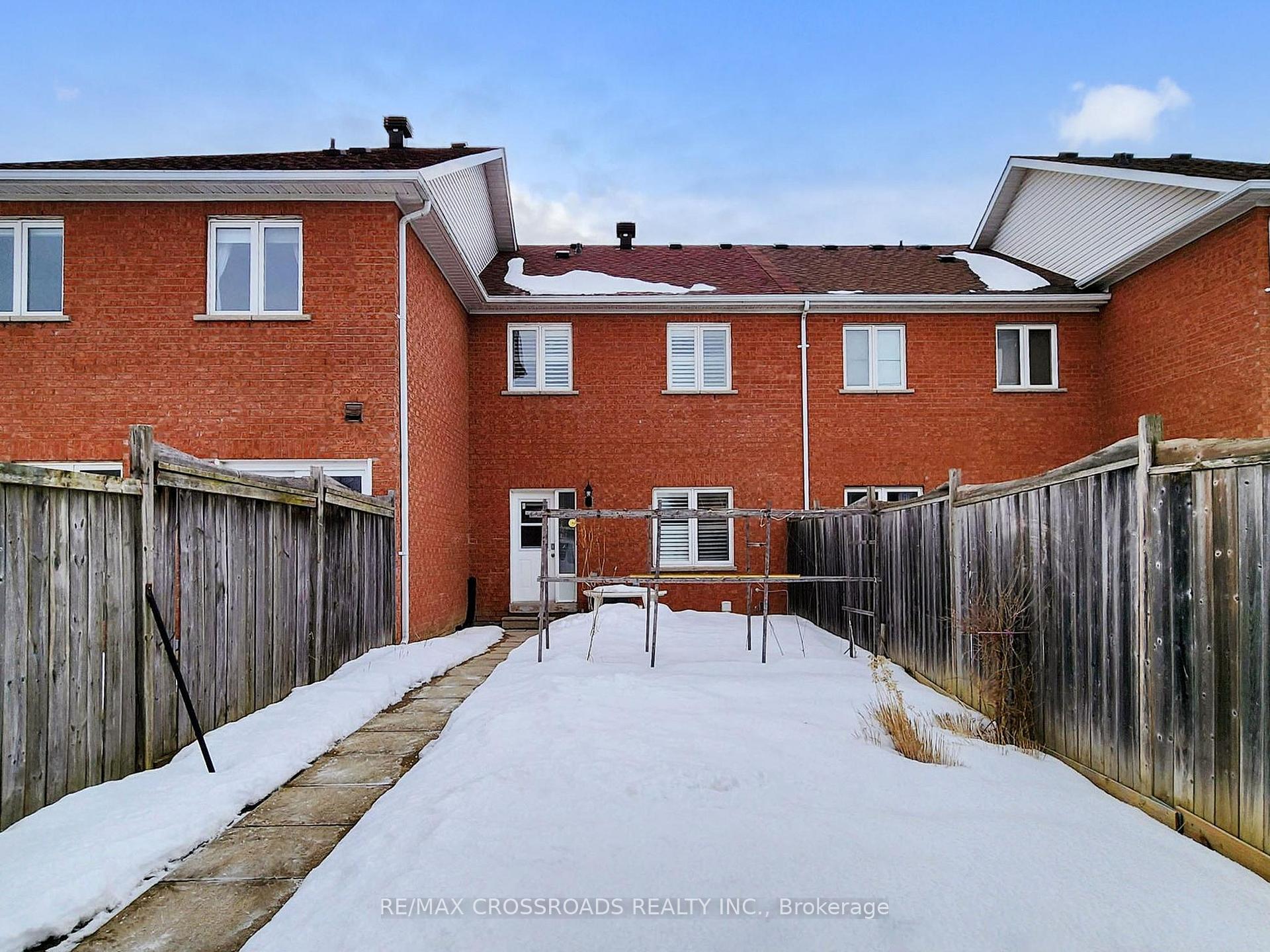 Photo 22 of 7 Piera Gardens, Markham, Village Green-South Unionville — HOMEH