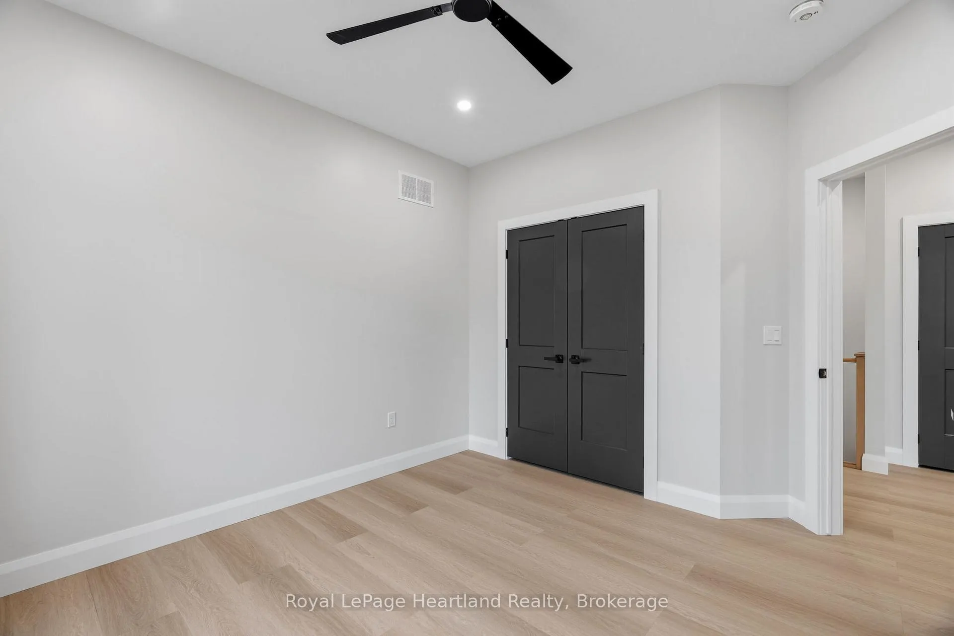 Photo 22 of 345 Turnberry Street, North Huron, Wingham — HOMEH