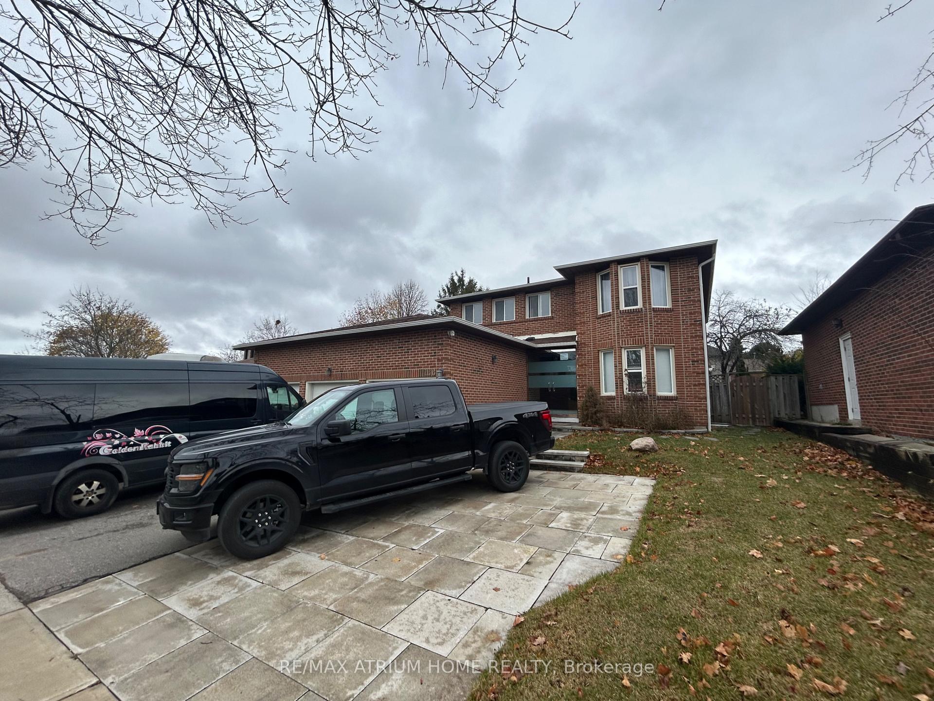 Photo 2 of Unit 2nd fl, 166 Fincham Avenue, Markham, Markham Village — HOMEH