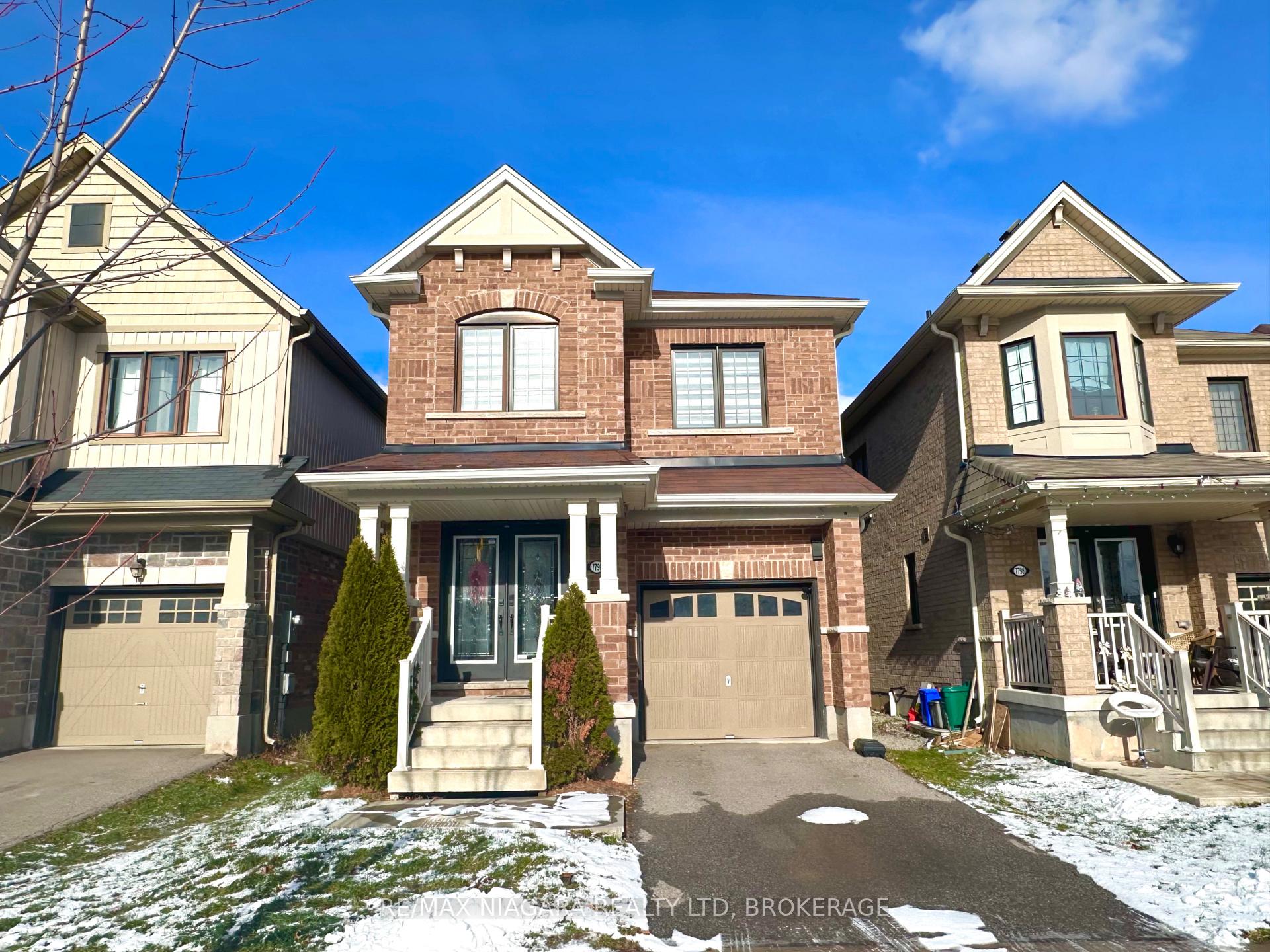 Photo 1 of 7790 Buckeye Crescent, Niagara Falls, Brown — HOMEH