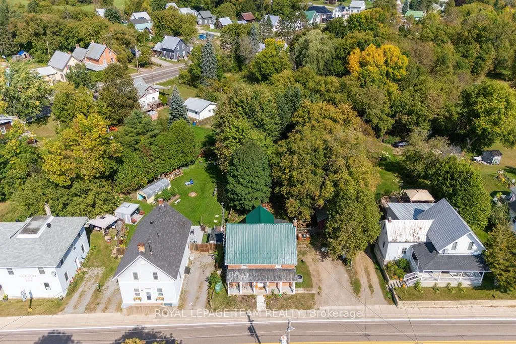 Photo 13 of 11168 60 Highway, North Algona Wilberforce, North Algona/Wilberforce Twp — HOMEH