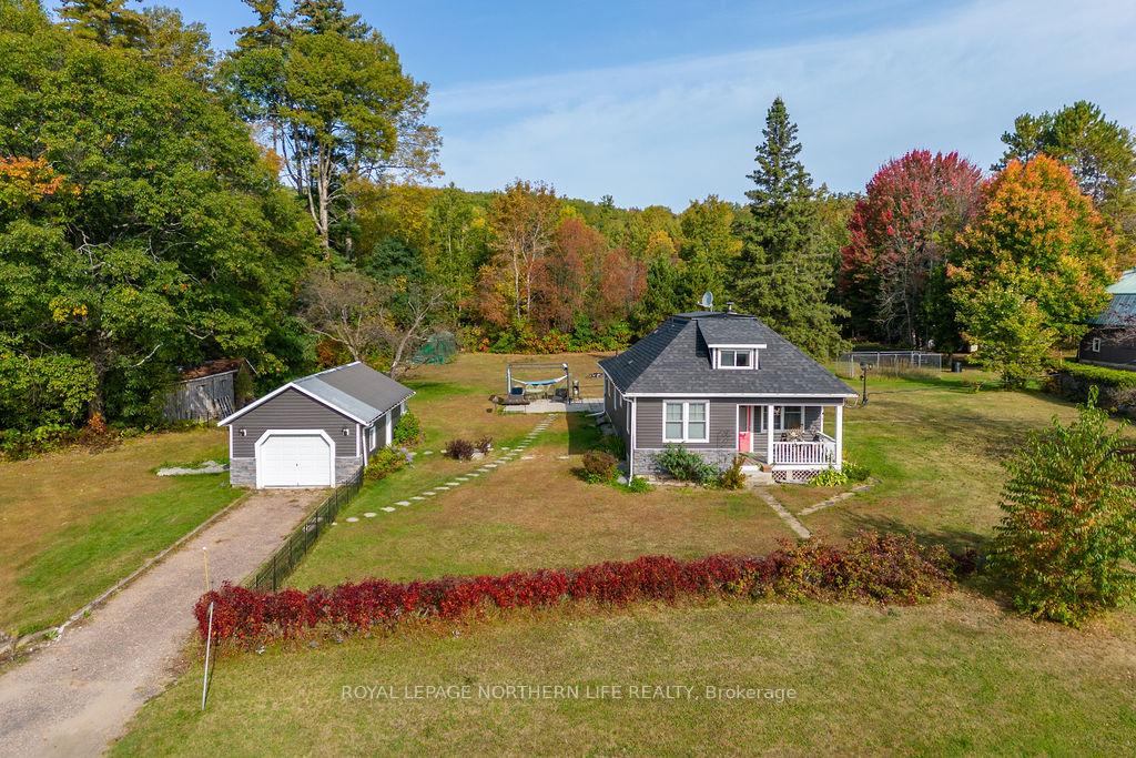 Photo 1 of 12476 Hwy 60, North Algona Wilberforce, North Algona/Wilberforce Twp — HOMEH