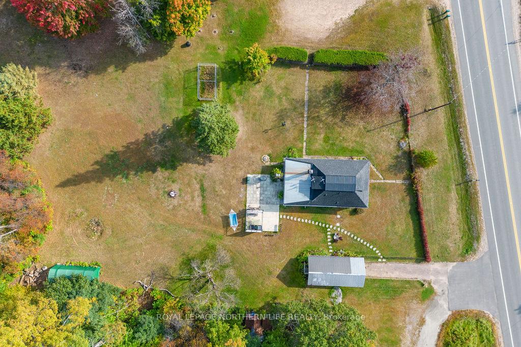 Photo 3 of 12476 Hwy 60, North Algona Wilberforce, North Algona/Wilberforce Twp — HOMEH