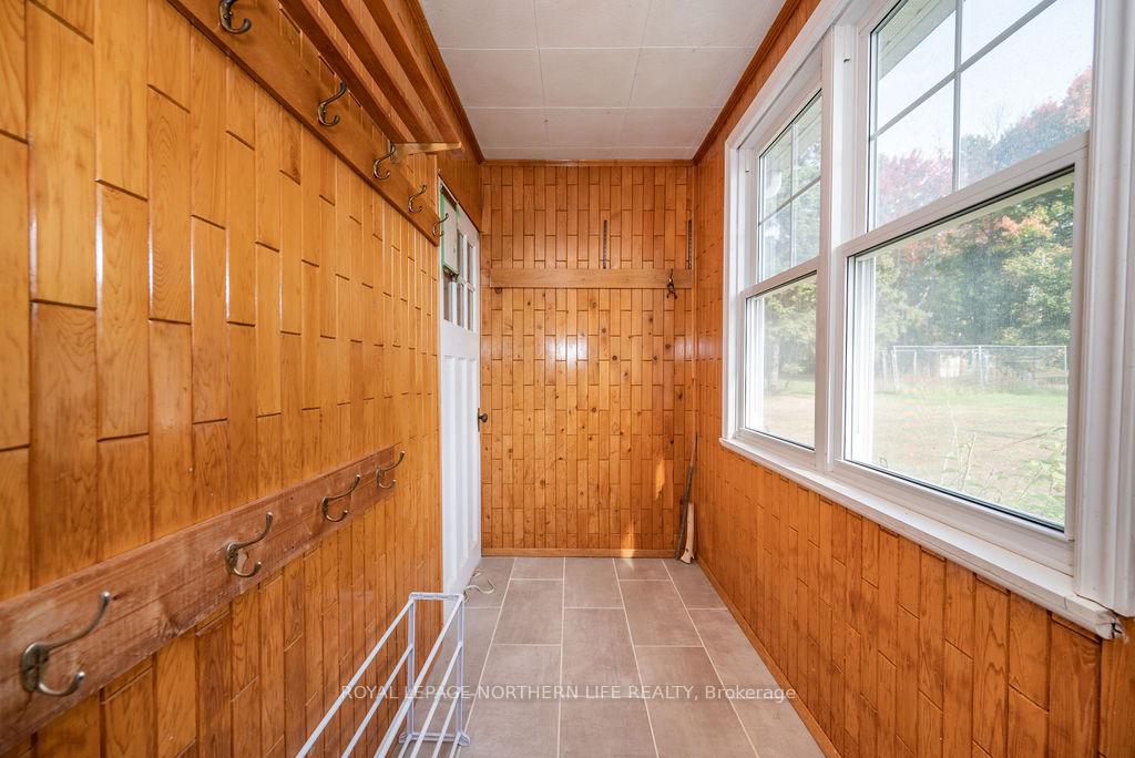 Photo 13 of 12476 Hwy 60, North Algona Wilberforce, North Algona/Wilberforce Twp — HOMEH